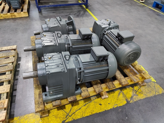 quente-vendendo o motor alinhado helicoidal de R para a maquinaria de matéria têxtil do transporte e as muitas indústrias